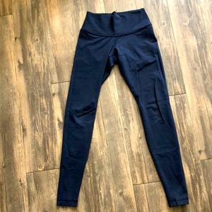 Lululemon wonder under high rise, navy